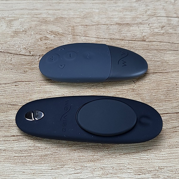 We-Vibe Moxie + Front Side